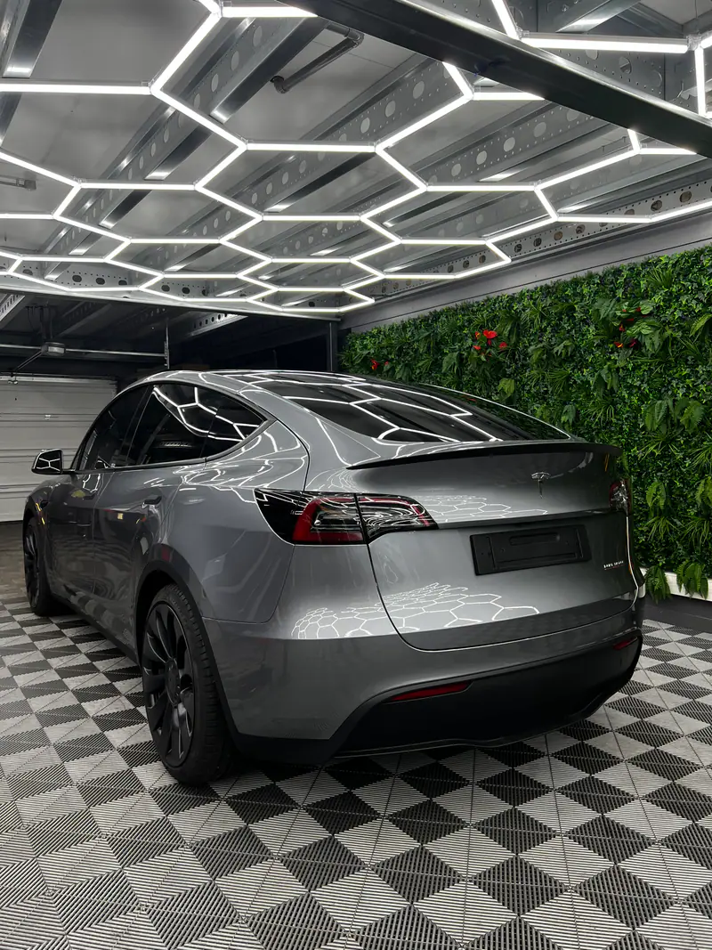 Tesla Model Y, Protection complète PPF