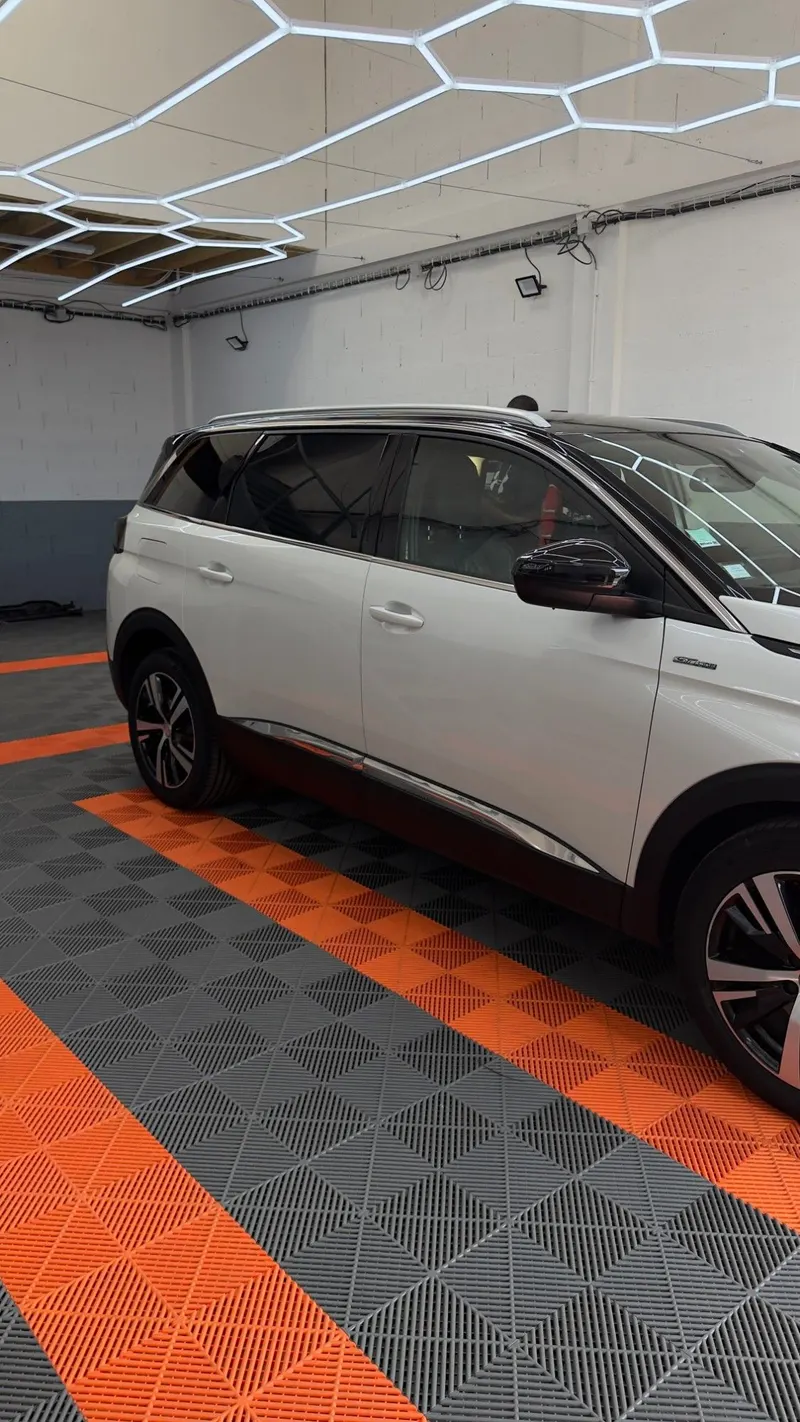 Peugeot 5008, Vitres teintées